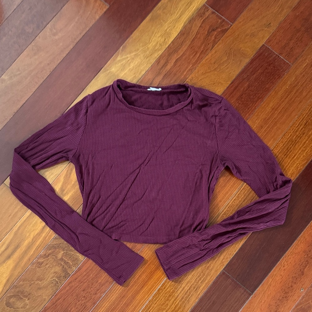 Women's Cropped Long Sleeve Ribbed Top - Purple